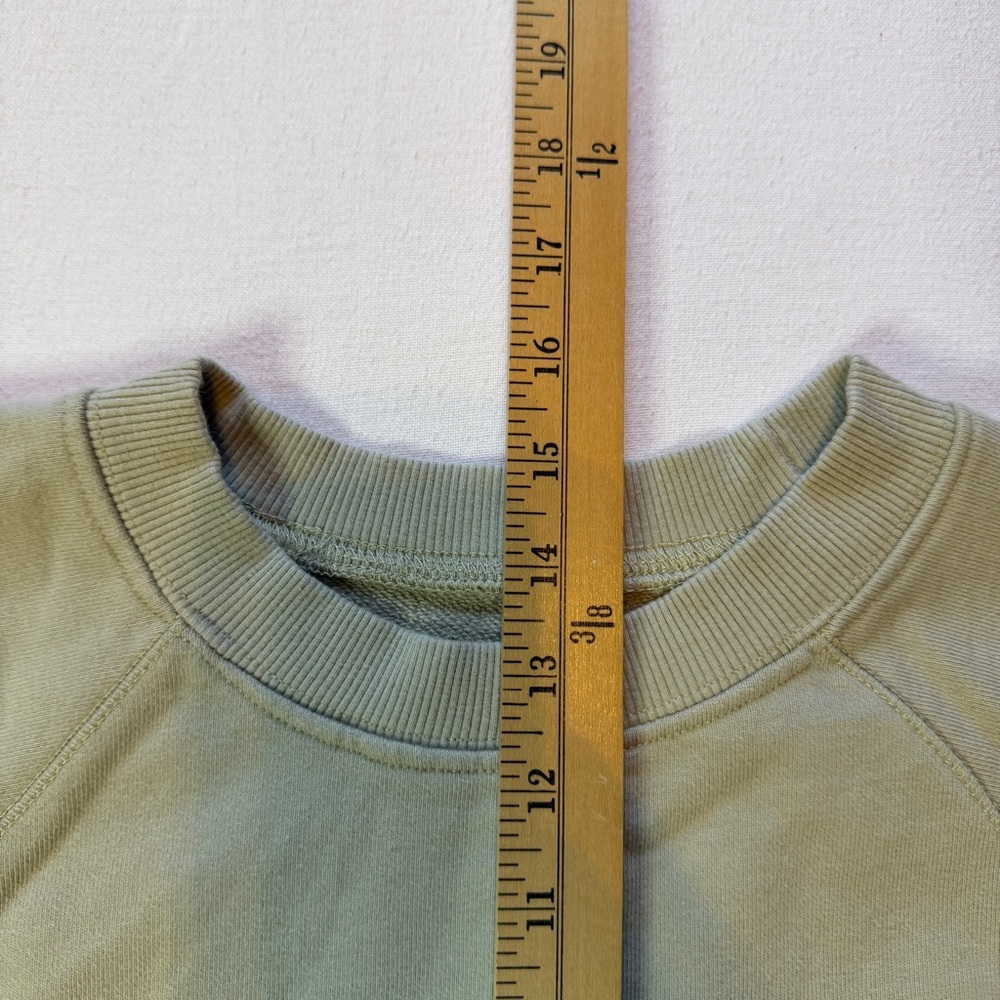 Daily Drills Cropped Sweatshirt Pale Green Women's Small? - Picture 8 of 9